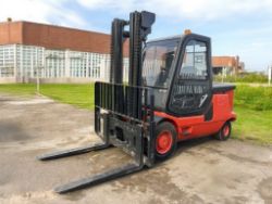 2008 LINDE E48P ELECTRIC 4-WHEEL FORKLIFT**(INCLUDES CHARGER)**