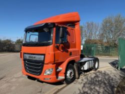 2019 DAF TRUCKS CF 450 FT 10.8 DIESEL SEMI-AUTO ORANGE SLEEPER CAB