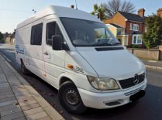 **(ONLY 103K MILEAGE)** 2004 MERCEDES SPRINTER 311 CDI LWB MED ROOF DIESEL >>--NO VAT ON HAMMER--<<