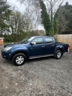 2014 ISUZU D-MAX EIGER D/C TWIN TURBO TD 2499CC DIESEL MANUAL PICK UP BLUE