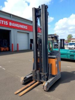2017 STILL FMX17 ELECTRIC REACH TRUCK