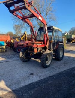 ZETOR 5245 TRACTOR WITH LOADER