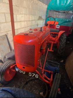 ALLIS CHALMERS MODEL B TRACTOR