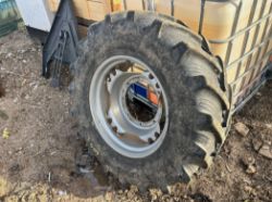 JCB TRACTOR WHEEL & TYRE – 380/70 R24 TAURUS – 8 STUD COMPLETE RIM
