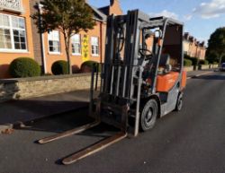DOOSAN D25 GP 2.5T DIESEL FORKLIFT – 2017 – TRIPLEX MAST