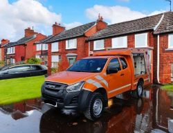 **(ONLY 114K MILEAGE)** 2019 ISUZU D-MAX EXTRA CAB 1.9 DIESEL UP IN ORANGE >>--NO VAT ON HAMMER--<<