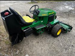 JOHN DEERE 2653A TRIPLE GANG MOWER