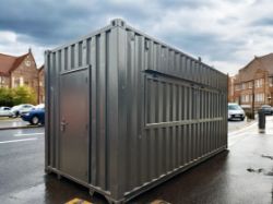 20FT X 8FT SHIPPING CONTAINER – STREET FOOD / COFFEE SHOP / FOOD KIOSK