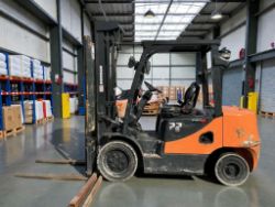 2012 DOOSAN D33S-5 DIESEL FORKLIFT