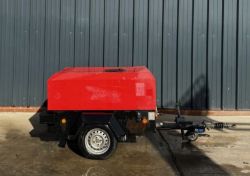 2014 DOOSAN 7/31E ROAD TOWABLE COMPRESSOR