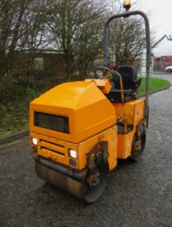 2011 TEREX TV800 VIBRATING ROLLER