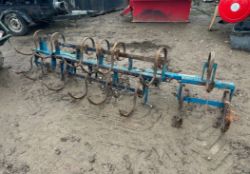10FT SPRING TYNE FOLDING HARROWS – CULTIVATOR – TRACTOR / SEED DRILL