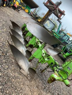 DOWDESWELL DP100S 5 FURROW PLOUGH
