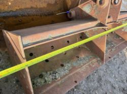 5FT JCB EXCAVATOR DIGGING / DITCHING BUCKET – 45MM PINS – STOCK 354020