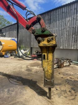 2013 HYDRAULIC BREAKER – SUIT 5–8 TON EXCAVATOR