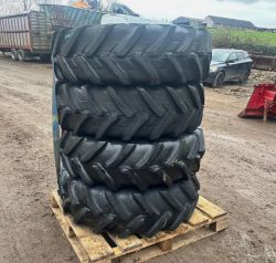 MERCEDES UNIMOG WHEELS & TYRES SET (X4)