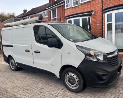 **(ONLY 104K MILEAGE)** 2017 VAUXHALL VIVARO 2900 CDTI ECOFLEX MANUAL PANEL