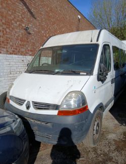 2009 RENAULT MASTER LM35 DCI 100 – PANEL VAN – 2464CC DIESEL >>--NO VAT ON HAMMER--<<