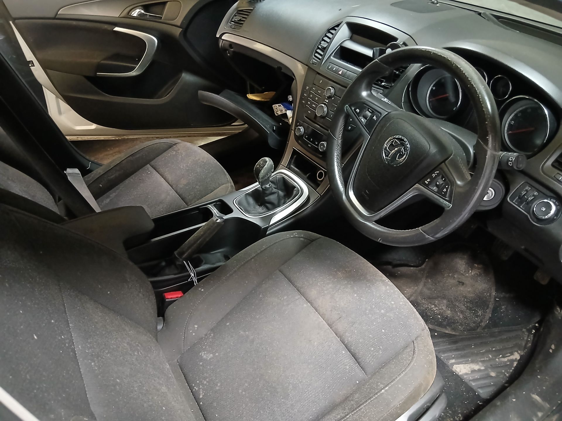 2009 VAUXHALL INSIGNIA EXCLUSIV 160 CDTI – 2.0 DIESEL ESTATE >>--NO VAT ON HAMMER--<< - Image 8 of 13