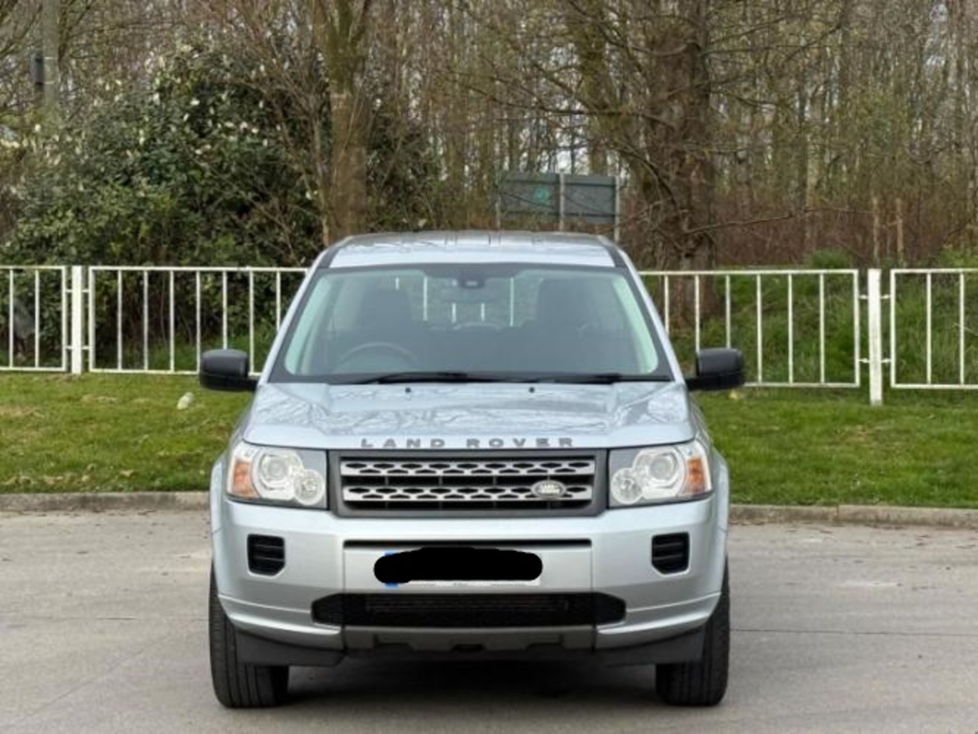 2010 LAND ROVER FREELANDER S TD4 2.2 DIESEL MANUAL SUV >>--NO VAT ON HAMMER--<< - Image 7 of 28