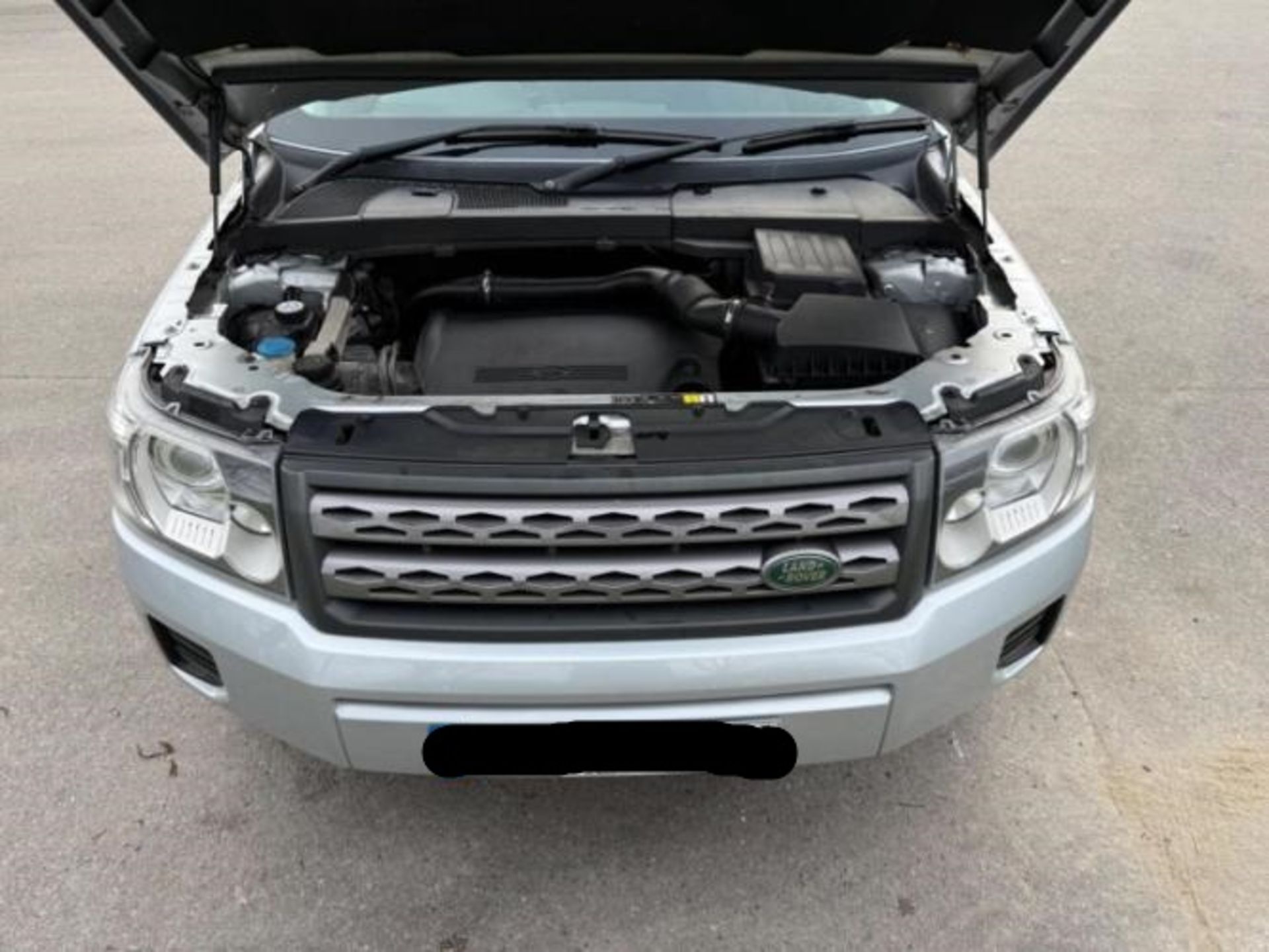 2010 LAND ROVER FREELANDER S TD4 2.2 DIESEL MANUAL SUV >>--NO VAT ON HAMMER--<< - Image 10 of 28