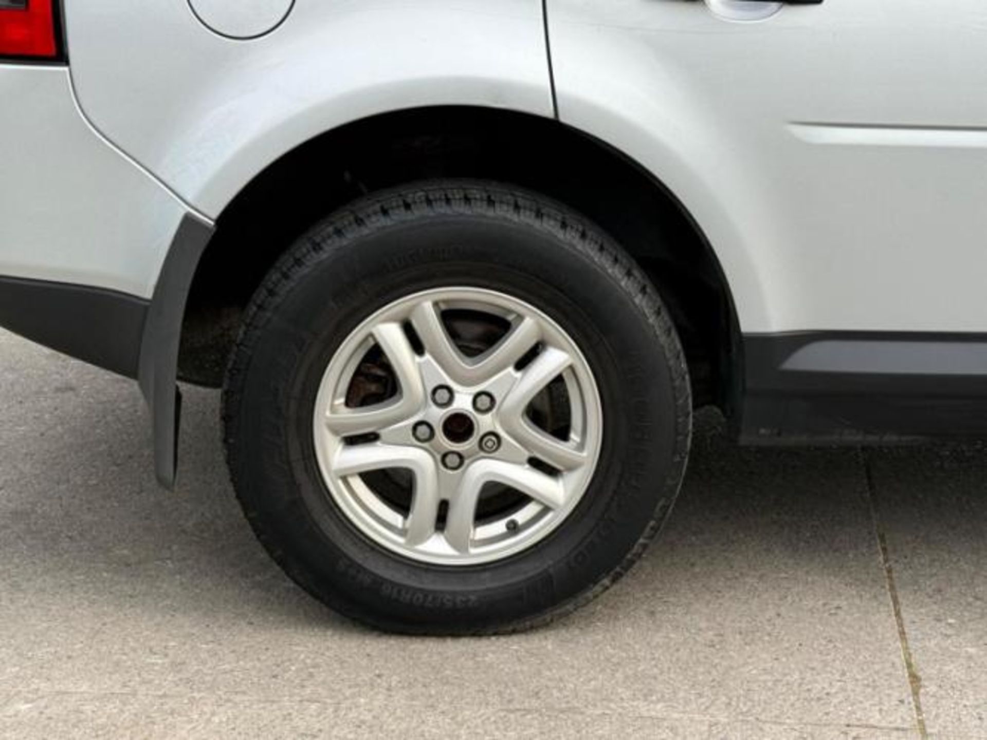 2010 LAND ROVER FREELANDER S TD4 2.2 DIESEL MANUAL SUV >>--NO VAT ON HAMMER--<< - Image 20 of 28