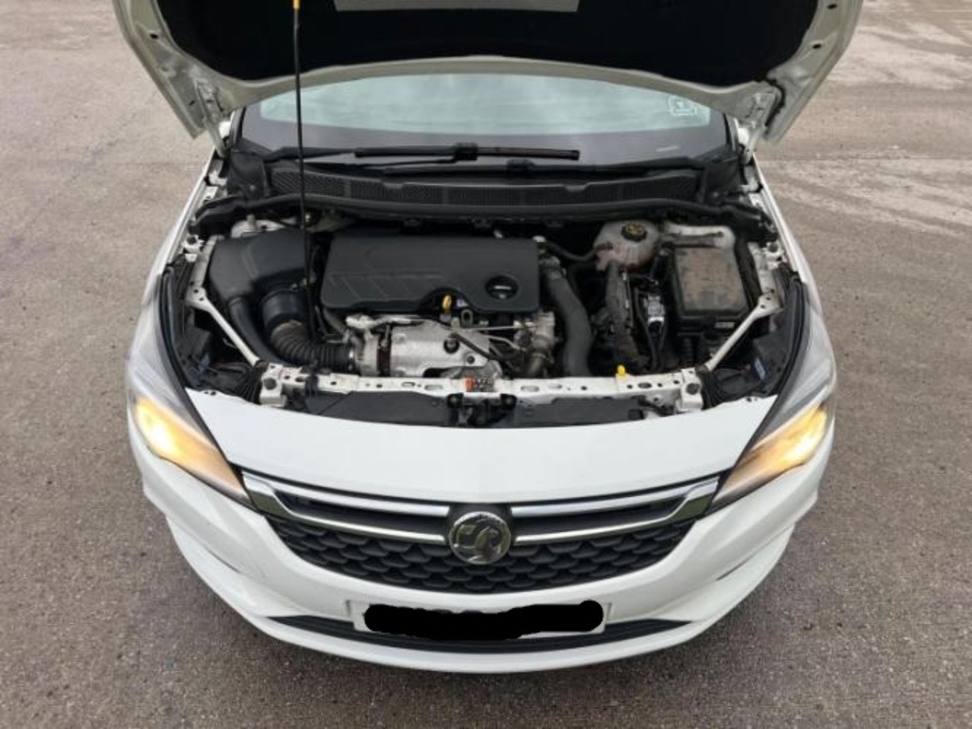 **(ONLY 122K MILEAGE)** 2016 VAUXHALL ASTRA ELITE 1.6 DIESEL MANUAL >>--NO VAT ON HAMMER--<< - Image 24 of 24