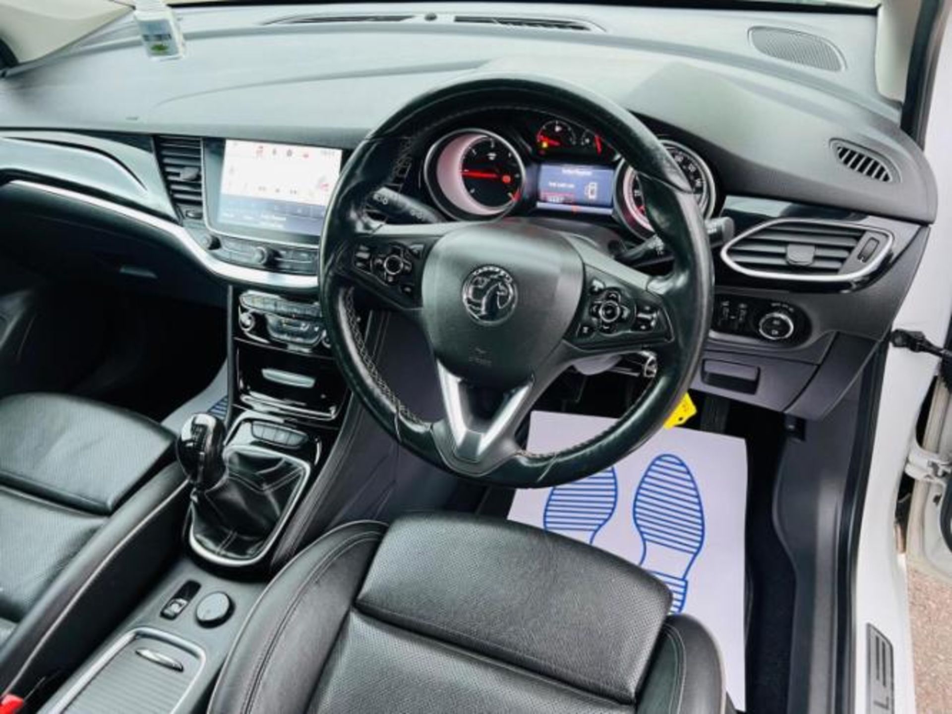 **(ONLY 122K MILEAGE)** 2016 VAUXHALL ASTRA ELITE 1.6 DIESEL MANUAL >>--NO VAT ON HAMMER--<< - Image 18 of 24