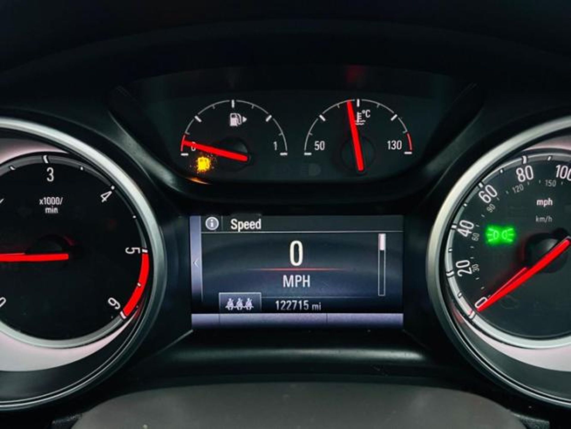**(ONLY 122K MILEAGE)** 2016 VAUXHALL ASTRA ELITE 1.6 DIESEL MANUAL >>--NO VAT ON HAMMER--<< - Image 13 of 24