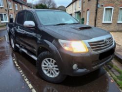 **(ONLY 98K MILEAGE)** 2012 TOYOTA HILUX INVINCIBLE D-4D 4X4 DCB 2982CC >>--NO VAT ON HAMMER--<<