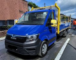 **(ONLY 122K MILEAGE)** 2021 MAN TGE 3.140 1968CC DIESEL MANUAL CHASSIS CAB BLUE