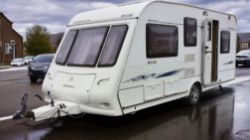 2007 TOURING CARAVAN – FOLD UNDER BED >>--NO VAT ON HAMMER--<<