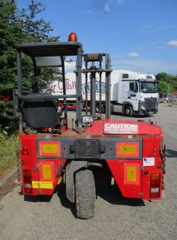 MOFFETT MOUNTY M2003 TRUCK-MOUNTED FORKLIFT