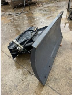 TILTING DOZER BLADE – SUIT MINI SKIDSTEER LOADER – UNUSED – 2025