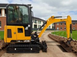 2021 JCB 16C-1 1.7T MINI EXCAVATOR – 1444 HOURS