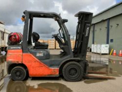 2022 TOYOTA 02-8FGF25 – 2.5T LPG FORKLIFT