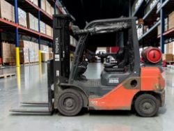 2019 TOYOTA 02-8FGF25 FORKLIFT RUNNING HOURS: 4,574 HOURS