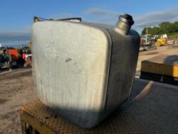 ALUMINIUM DIESEL / HYDRAULIC TANK – WAGON, TRUCK, OR TRACTOR