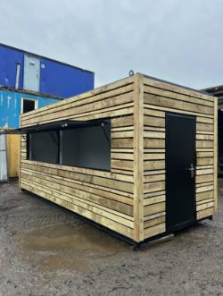 20FT X 8FT SHIPPING CONTAINER