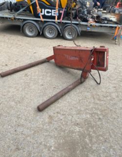 CHILTON BALE SQUEEZE