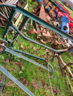 2015 12FT FOLDING HARROWS