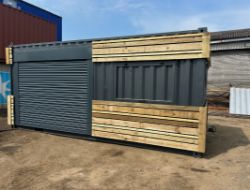 20FT X 8FT SHIPPING CONTAINER – STREET FOOD / COFFEE SHOP / FOOD KIOSK / EVENT USE