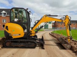 2021 JCB 8026 CTS 2.8T MINI EXCAVATOR – 1044 HOURS