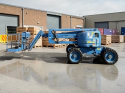 2013 GENIE Z-45/25 4X4 CHERRY PICKER ACCESS PLATFORM – 16M