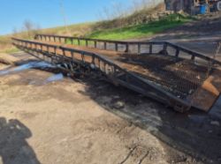 CONTAINER DOCK LOADING RAMP – FORKLIFT USE