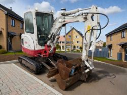 2018 TAKEUCHI TB225 MINI EXCAVATOR