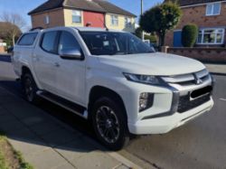 **(ONLY 78K MILEAGE)** 2021 MITSUBISHI L200 TROJAN DI-D 2.3 MANUAL DIESEL PICK UP WHITE