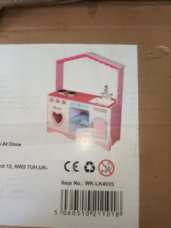 PALLET CONTAINING 25 X BEBE ITEMS - BABY WALKERS, CHILDRENS SEATS, FURNITURE SEE DESCRIPTION