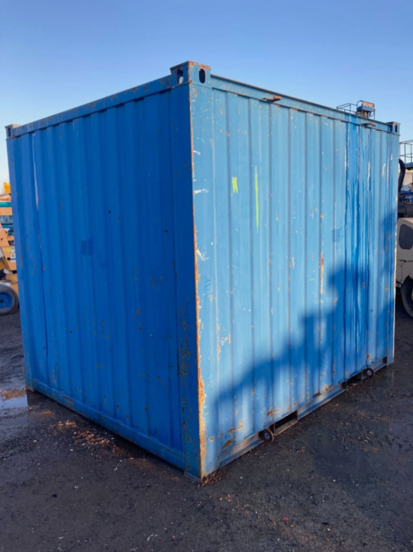 10 FT X 8 FT SHIPPING CONTAINER - Image 11 of 11