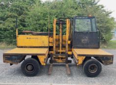 BOSS 546 SIDE LOADER FORKLIFT